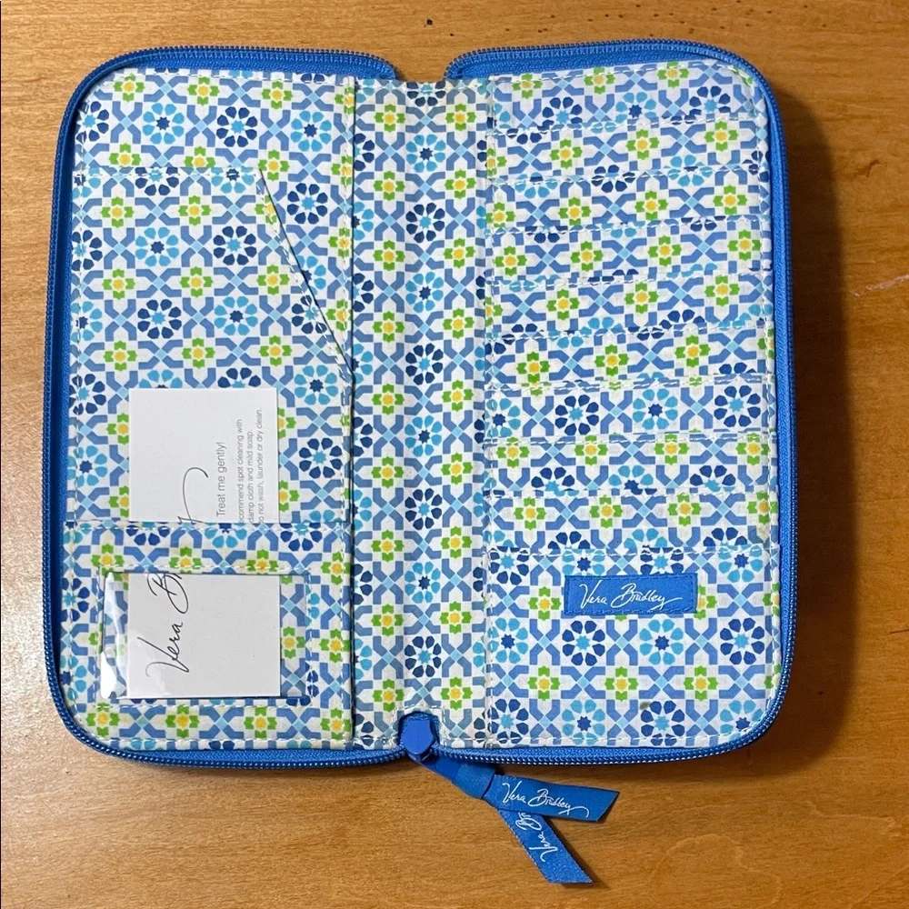 Vera Bradley Travel Organizer Wallet in Capri Blue - Picture 9 of 11